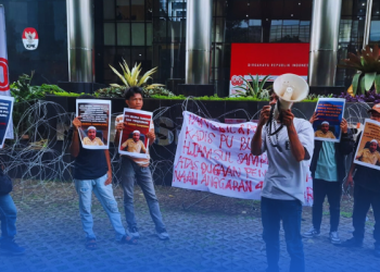 Mahasiswa Teriak Tangkap Samsul Sampulaw?