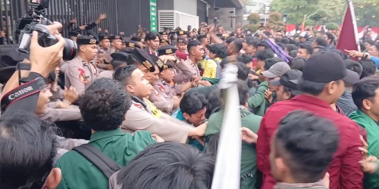 Ricuh Aksi DPR, Dasco Ingatkan Kebebasan Berpendapat Tetap Ada Batasnya