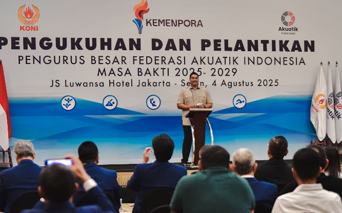 Menteri Pemuda dan Olahraga Republik Indonesia (Menpora RI) Dito Ariotedjo, mendorong Pengurus Besar Federasi Akuatik Indonesia (PB FAI) Masa Bakti 2025-2029 untuk mampu mencapai hasil terbaik dengan meraih medali pada pelaksanaan Olimpiade 2028 Los Angeles mendatang.(foto:Andre/kemenpora.go.id