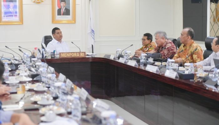 Menpora Bahas LPDP Beasiswa Keolahragaan