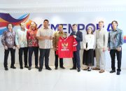 Menteri Pemuda dan Olahraga Republik Indonesia (Menpora RI), Dito Ariotedjo, menerima kunjungan Duta Besar Rusia untuk Indonesia Sergei Tolchenov beserta rombongan di Kemenpora, Jakarta, Rabu (27/8). (foto:Herry/kemenpora.go.id)