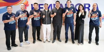 Menteri Pemuda dan Olahraga Republik Indonesia (Menpora RI) Dito Ariotedjo menerima klub basket legendaris Asaba Jakarta di Kemenpora, Jakarta, Rabu (13/8). Pertemuan tersebut membahas tentang Kejuaraan Basket Veteran ASEAN di Tangerang, Banten.(foto:bagus/kemenpora.go.id)