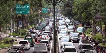 Jalur Lembang Bandung Macet Total