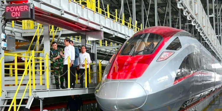 PDIP Dukung KPK Usut Dugaan Mark Up Proyek Whoosh