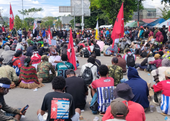 Puluhan Rakyat Papua Gelar Aksi di Sorong