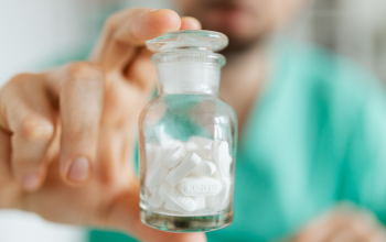 Survei Web : Sepertiga Orang Eropa Pernah Coba Narkoba