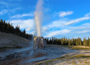 Yellowstone : Taman Nasional Tertua Dunia dan Lahirnya Gerakan Konservasi Global