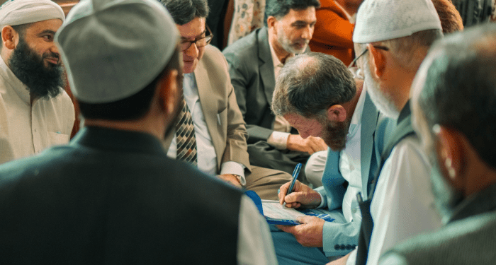 Quaker: Musyawarah dalam Komunitas Religius