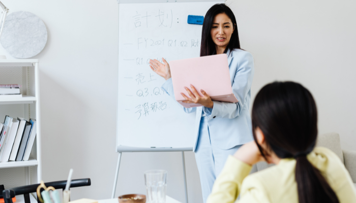 Hybrid Beauty: Perpaduan Skincare dan Makeup