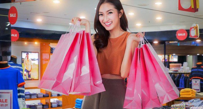 Ilustrasi Orang Belanja