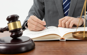 Perkara Tata Usaha Negara di MA dan Kebutuhan Lawyer Spesialisasi Administrasi