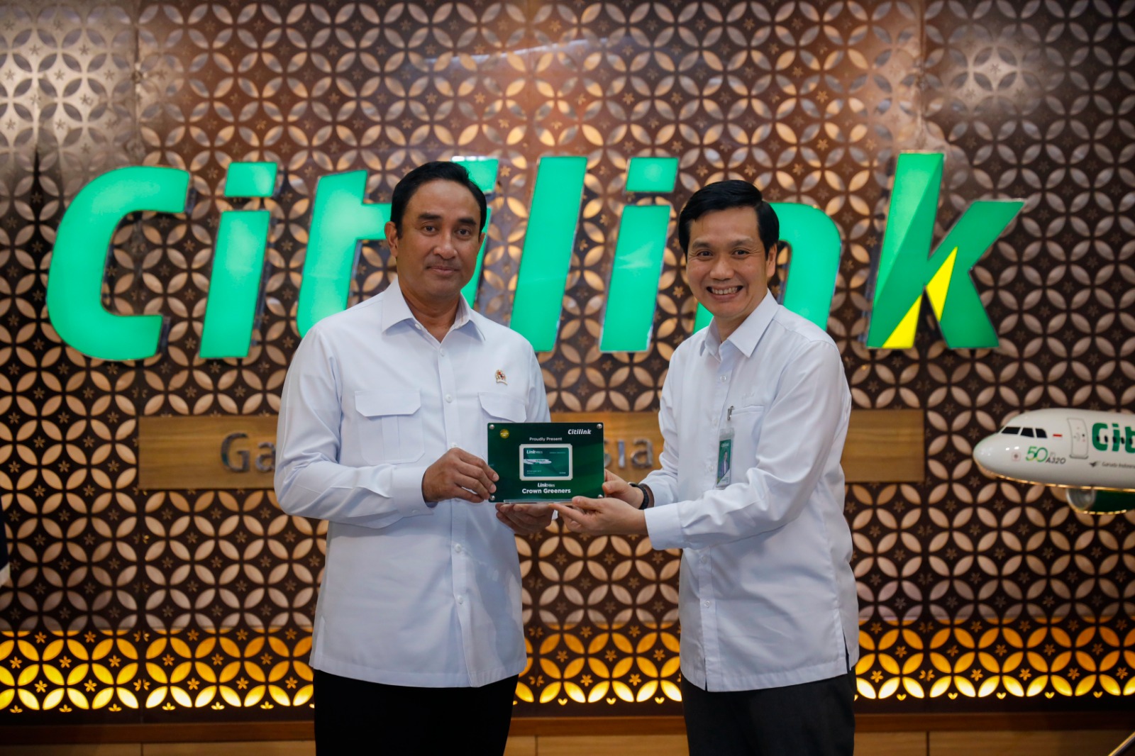 Badan Narkotika Nasional (BNN) melalui kolaborasi strategis bersama PT Citilink Indonesia. Kerja sama tersebut dikukuhkan melalui penandatanganan Nota Kesepahaman (MoU) antara Kepala BNN RI Suyudi Ario Seto dan Direktur Utama Citilink Darsito Hendrosaputro, pada Senin (2/3).