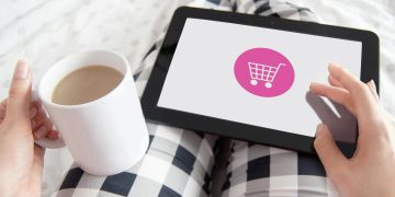 Menjaga Keamanan Data Saat Belanja Online di Luar Negeri