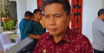 Walikota Ambon Bodewin Wattimena