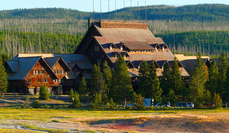 Yellowstone National Park Lodges