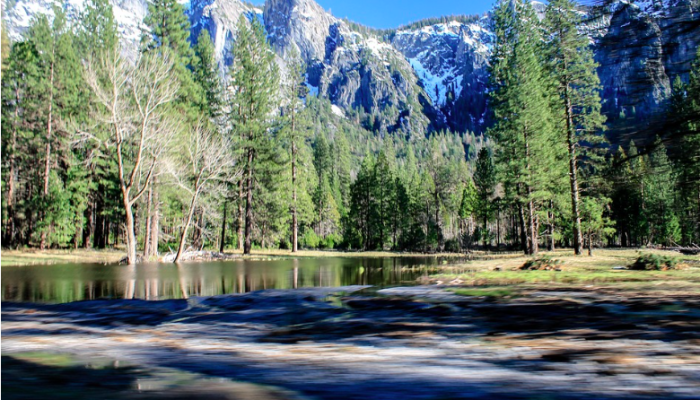 Yosemite : Dari Tanah Suci Suku Ahwahneechee hingga Ikon Pendakian Dunia